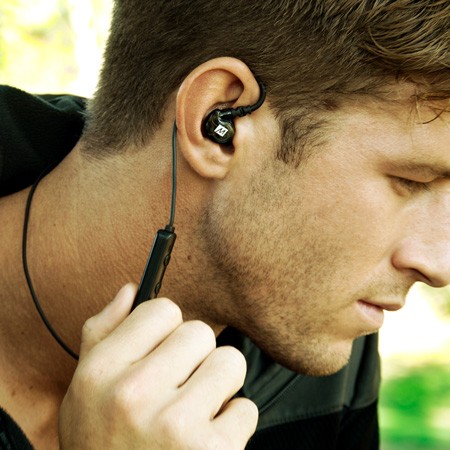 Сверхлегкие спортивные Bluetooth наушники MEE Audio X6 Plus