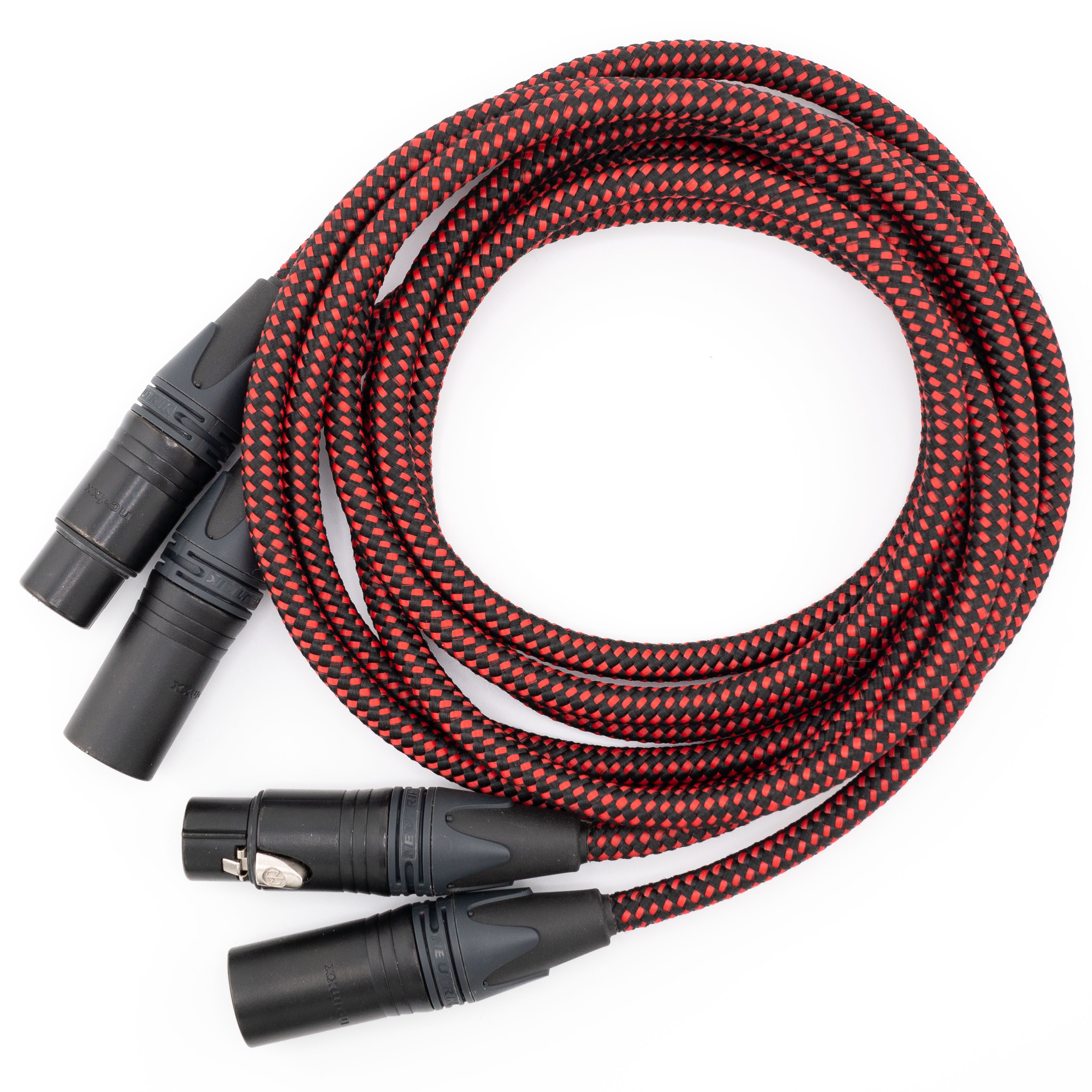 Кабель Era Cables Basis XLR-BL Black/Red (1,5m) –  пара 173311