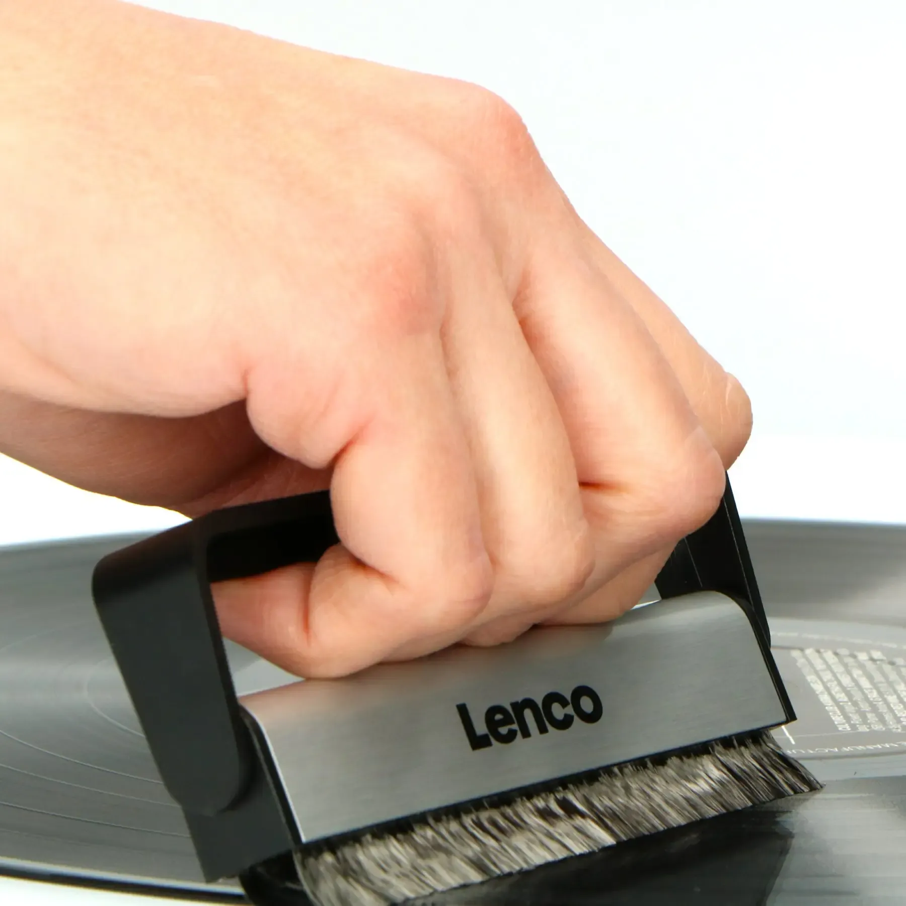 Lenco TTA-3in1 Carbon Fiber Record Cleaning Brush 178233
